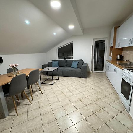Apartmani Ivano Vir Exterior foto