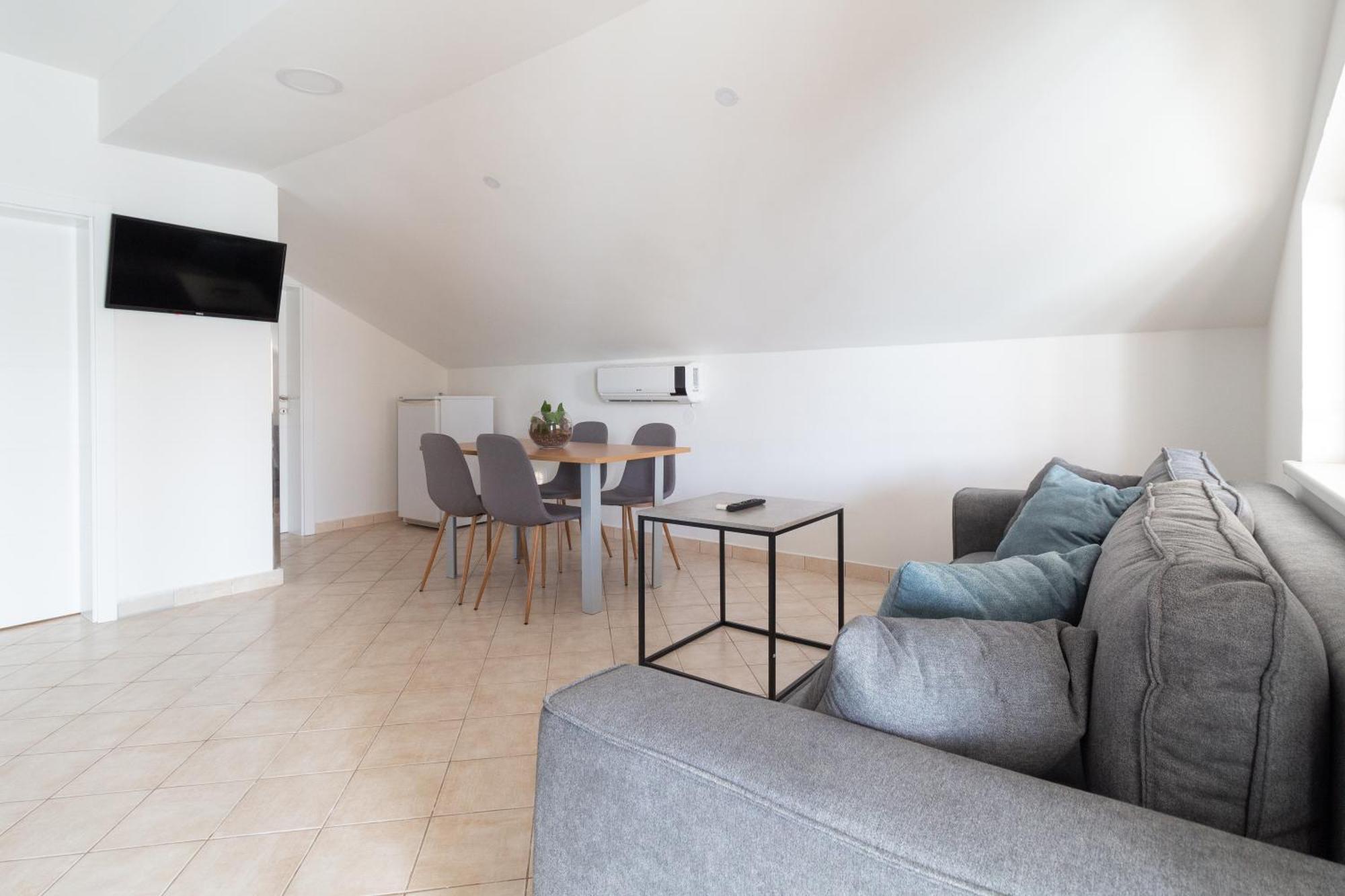 Apartmani Ivano Vir Exterior foto
